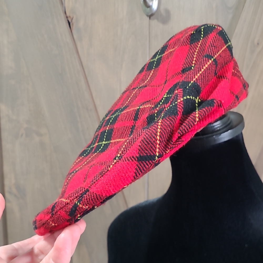 Shandon Beecroft And Bull Williamsburgh Red Plaid Beret 7 5/8